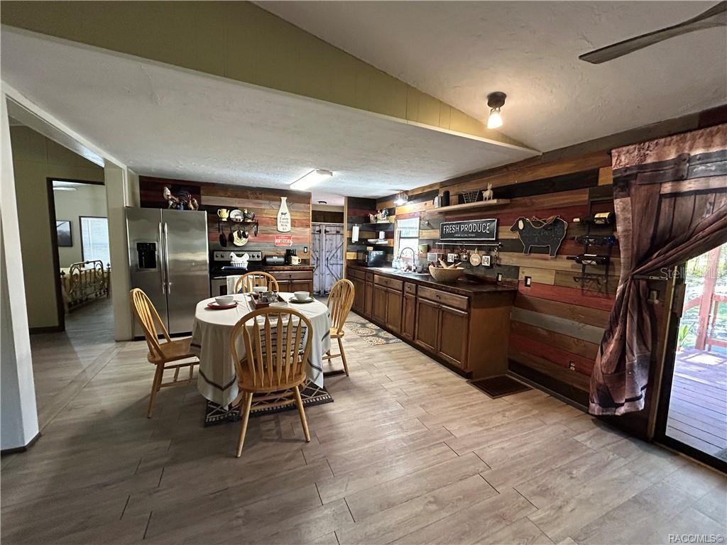 FOREST LAKE NORTH - Residential