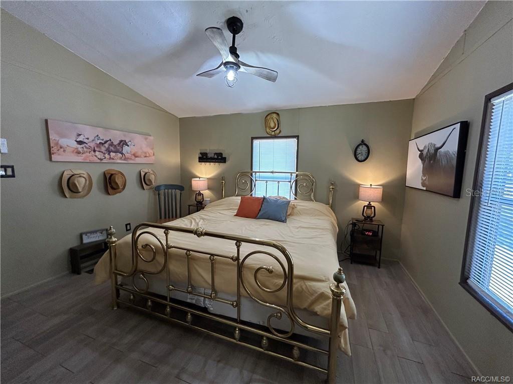 FOREST LAKE NORTH - Residential