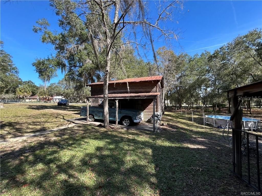 4830 N WESTERN DRIVE