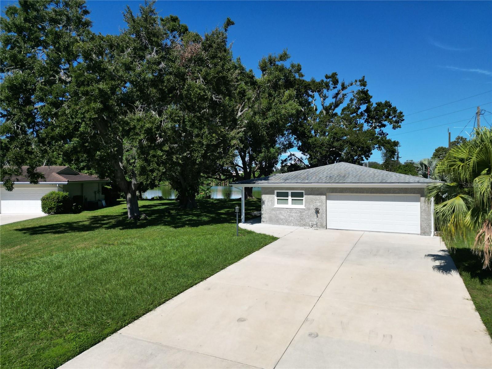 BLOSSOM LAKE VILLAGE SEC 1 - Residential