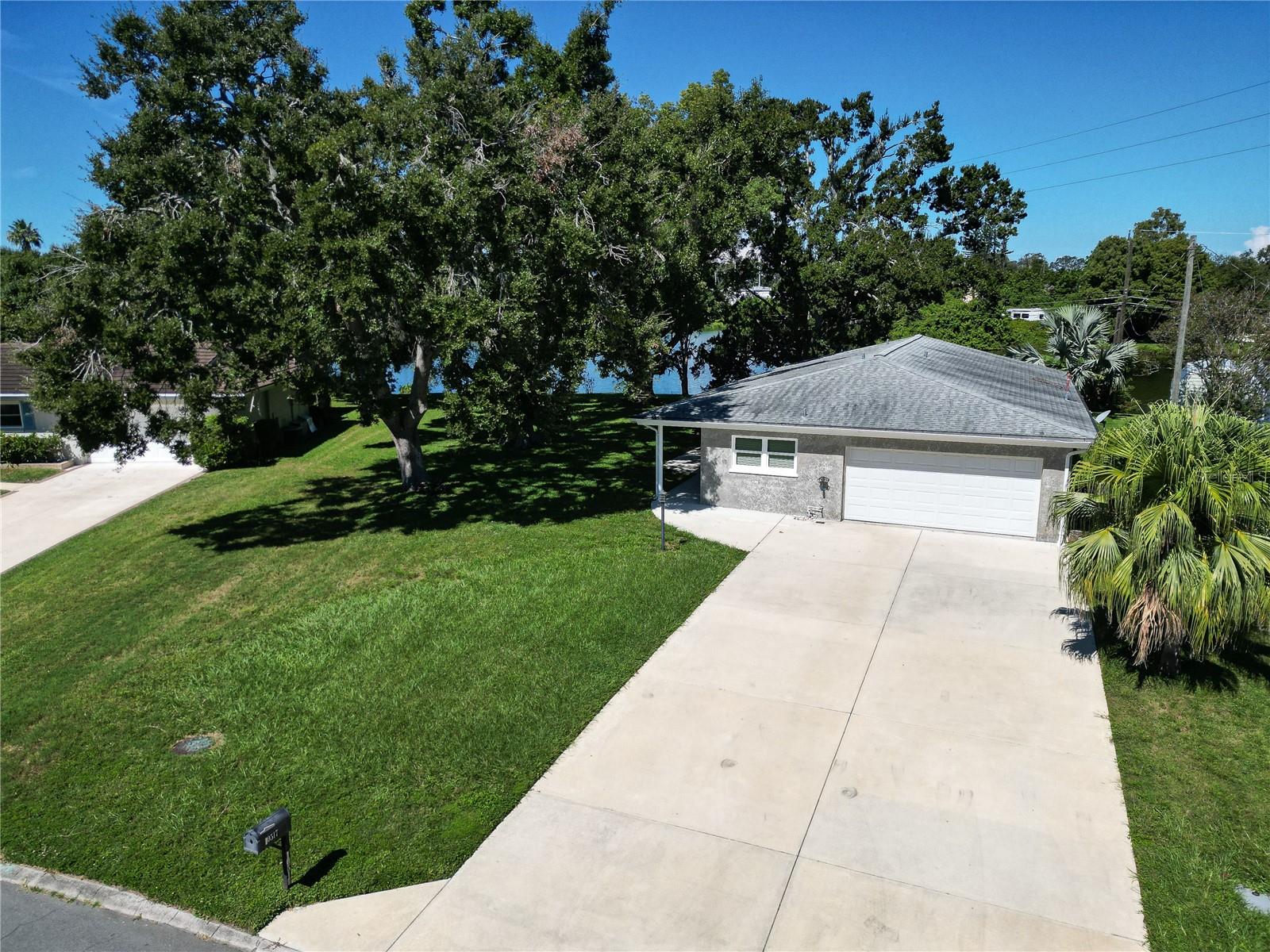 BLOSSOM LAKE VILLAGE SEC 1 - Residential