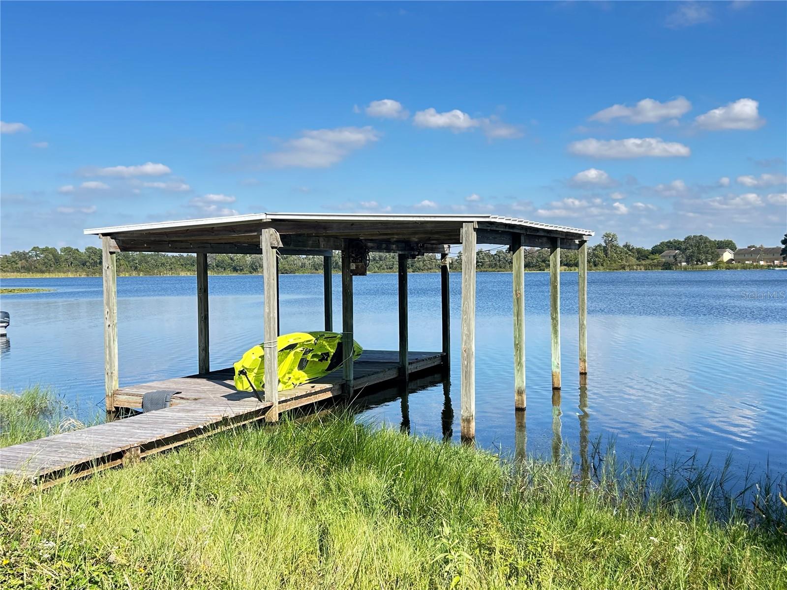 TANGERINE PKWY - Residential