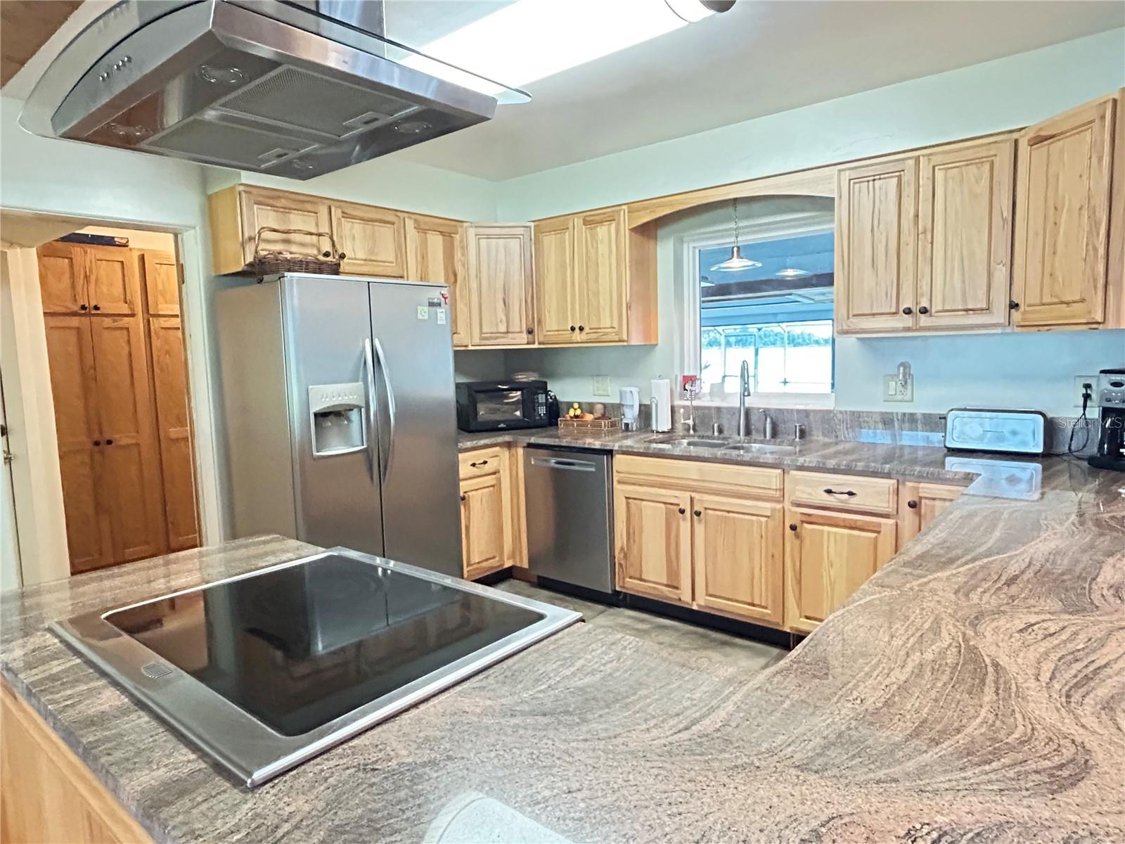 TANGERINE PKWY - Residential