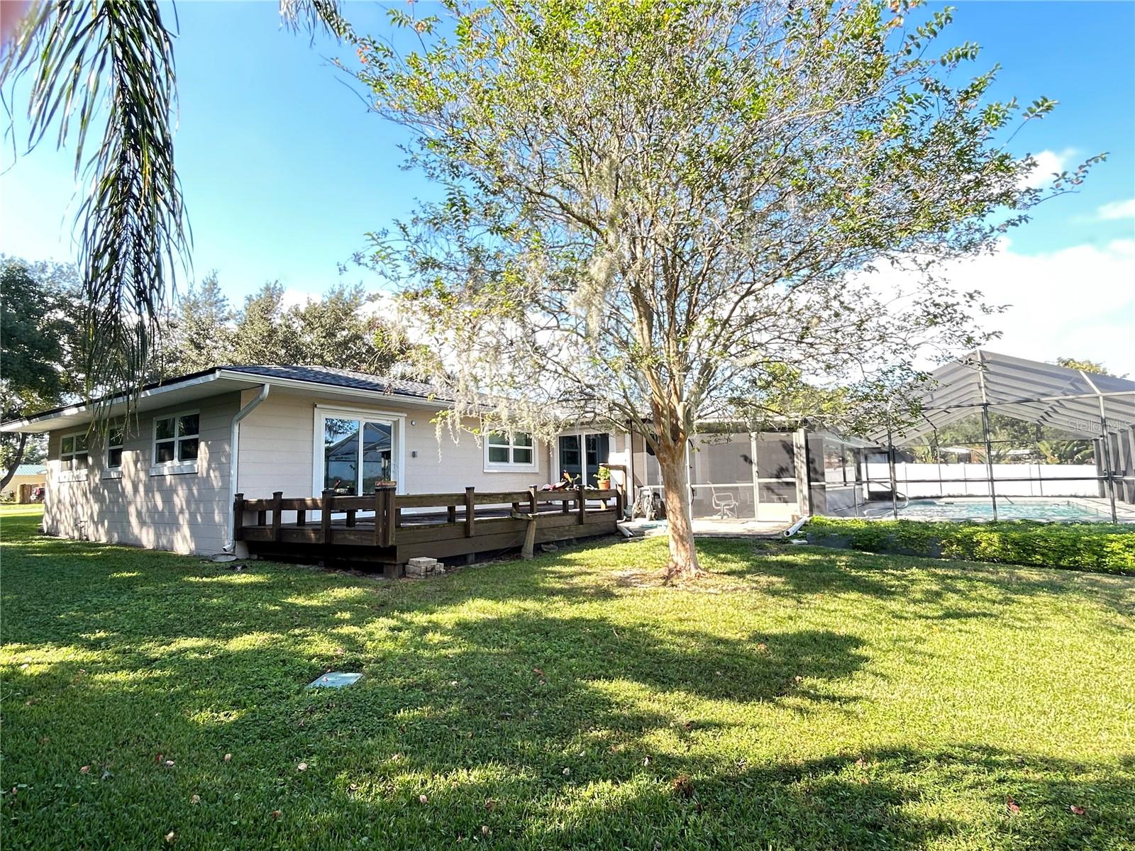 TANGERINE PKWY - Residential