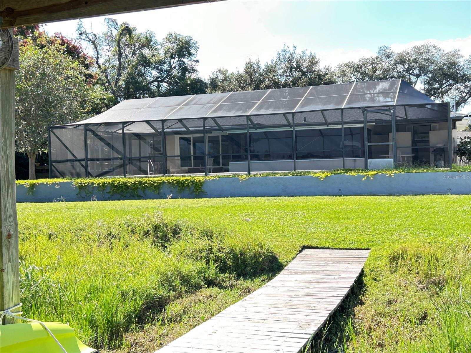 TANGERINE PKWY - Residential