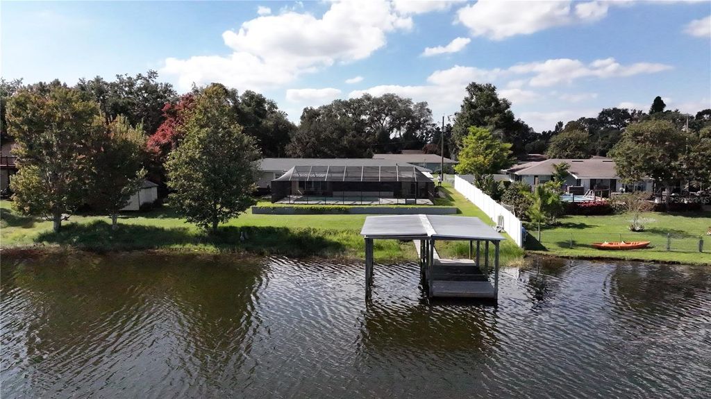 Photo of 1220 Tangerine Parkway NE, Winter Haven, FL 33881 (MLS # P4936881)