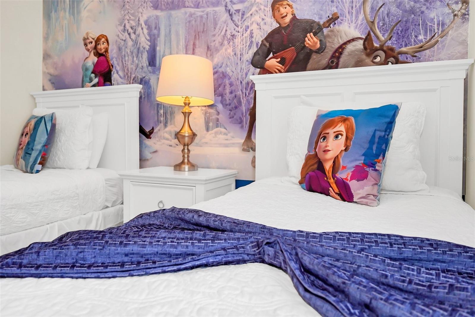 WINDSOR AT WESTSIDE PH 1 - Residential