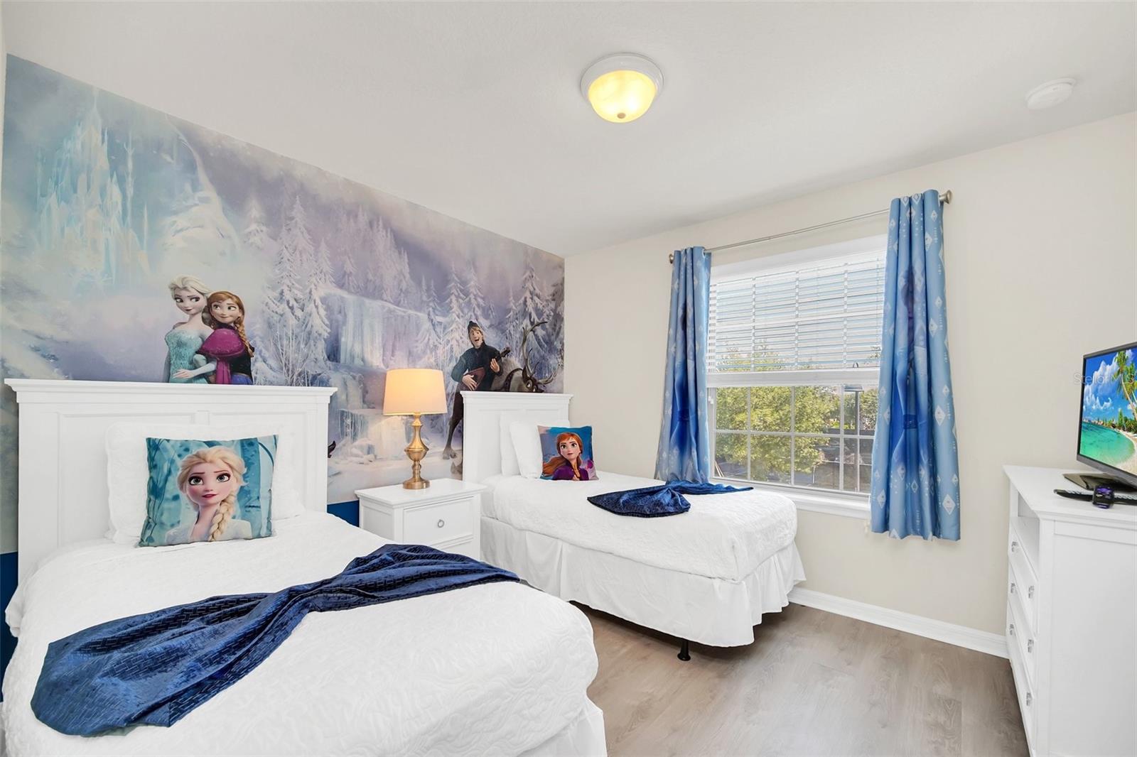 WINDSOR AT WESTSIDE PH 1 - Residential