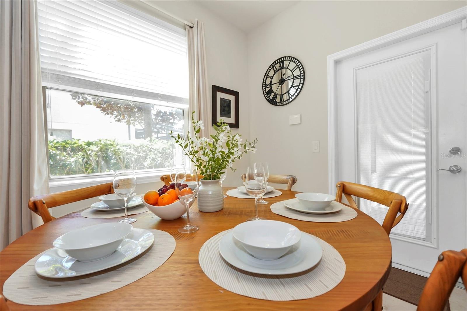 WINDSOR AT WESTSIDE PH 1 - Residential