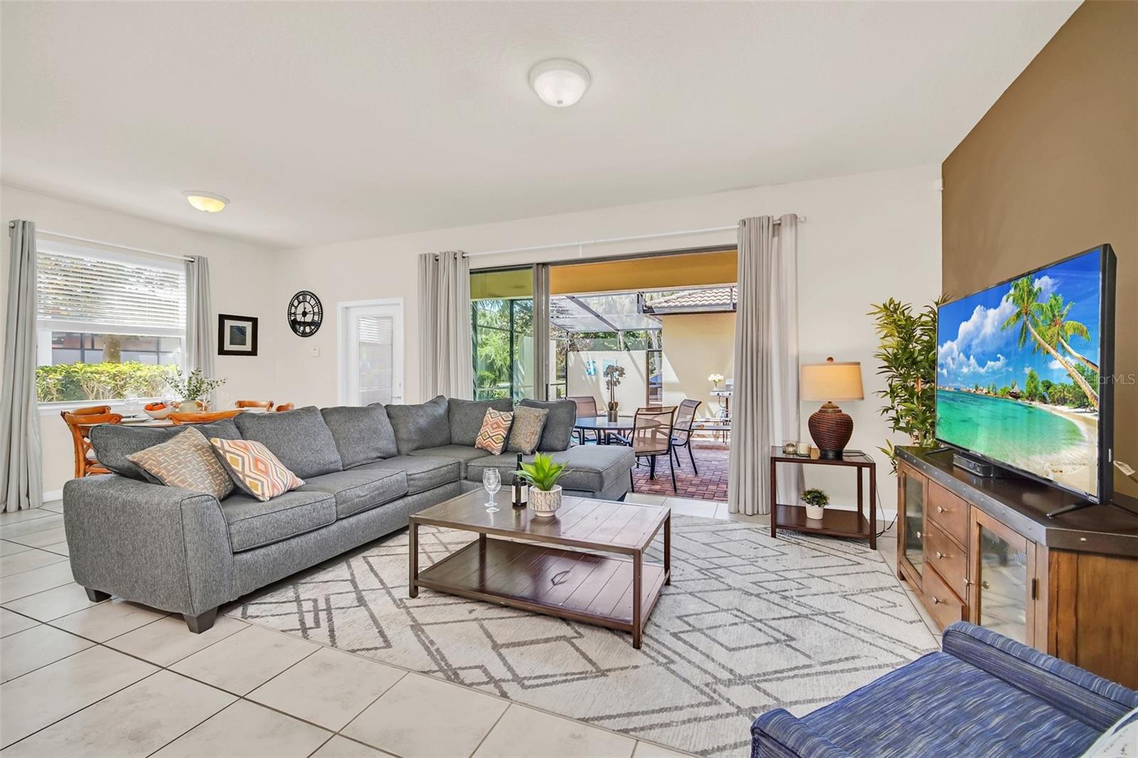 WINDSOR AT WESTSIDE PH 1 - Residential