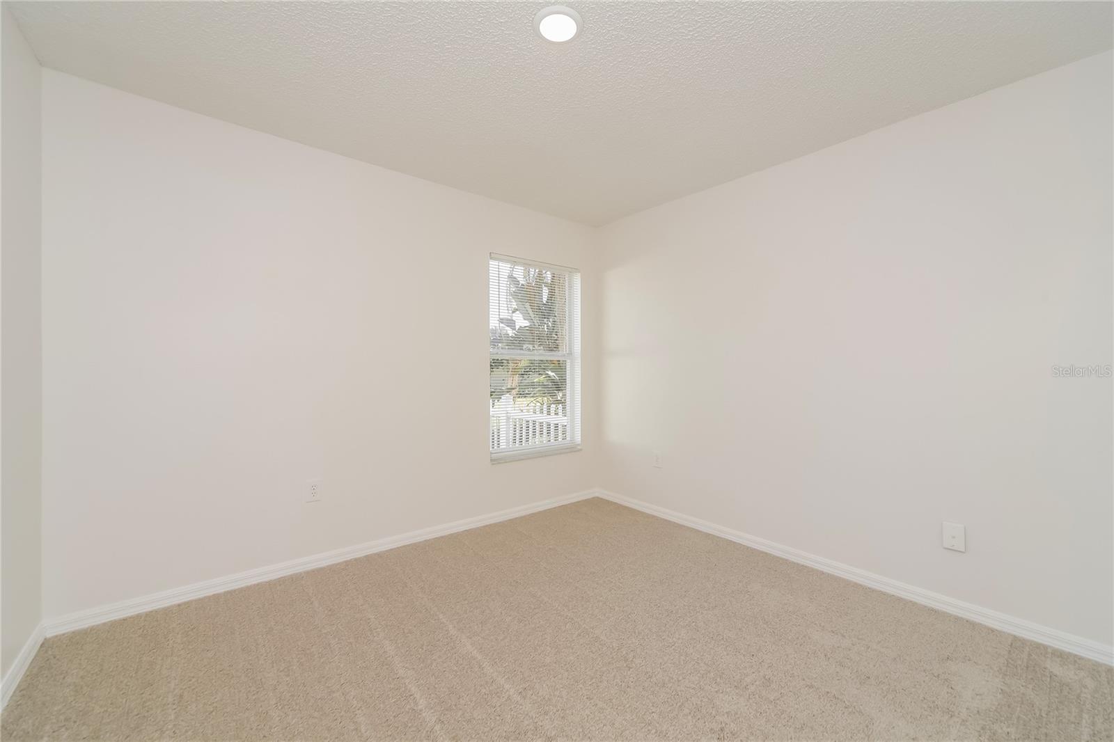 ORCHID EDGE AT CRESCENT LAKES UNIT 1 - Residential