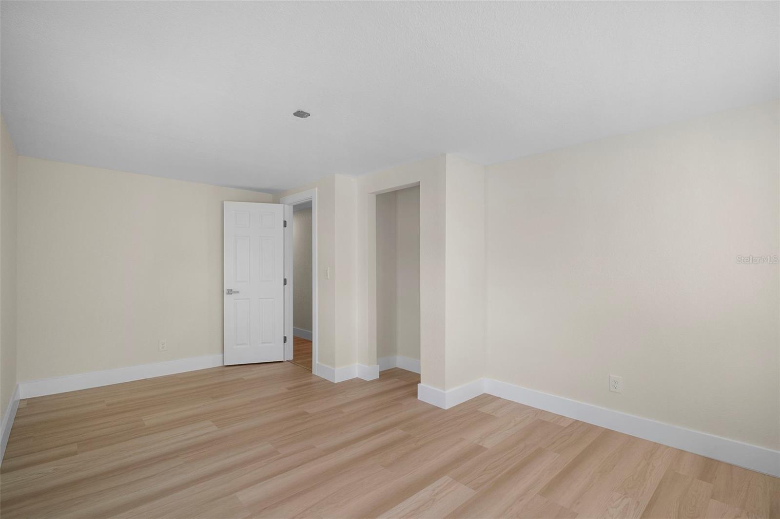 PELICAN HARBOR MOB HOME ESTATES - Residential