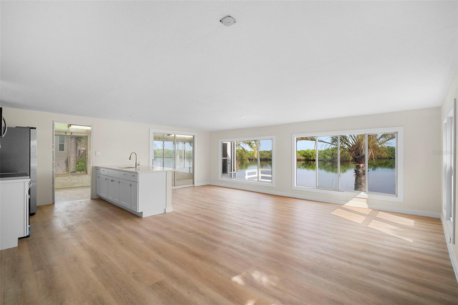 PELICAN HARBOR MOB HOME ESTATES - Residential