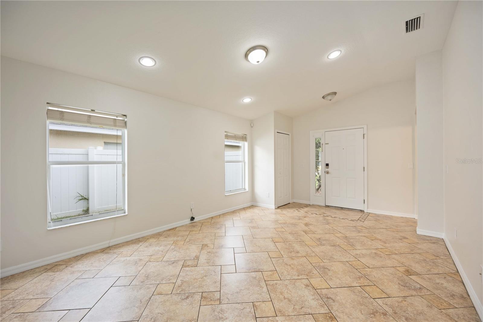 11623 CREST CREEK DRIVE