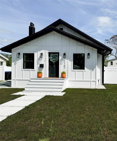 A home in WINTER PARK