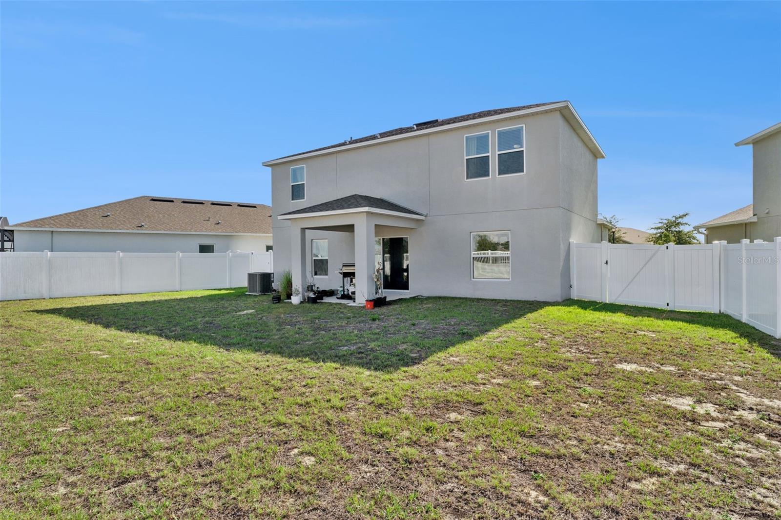 PARKSIDE AT ESTATES - Residential