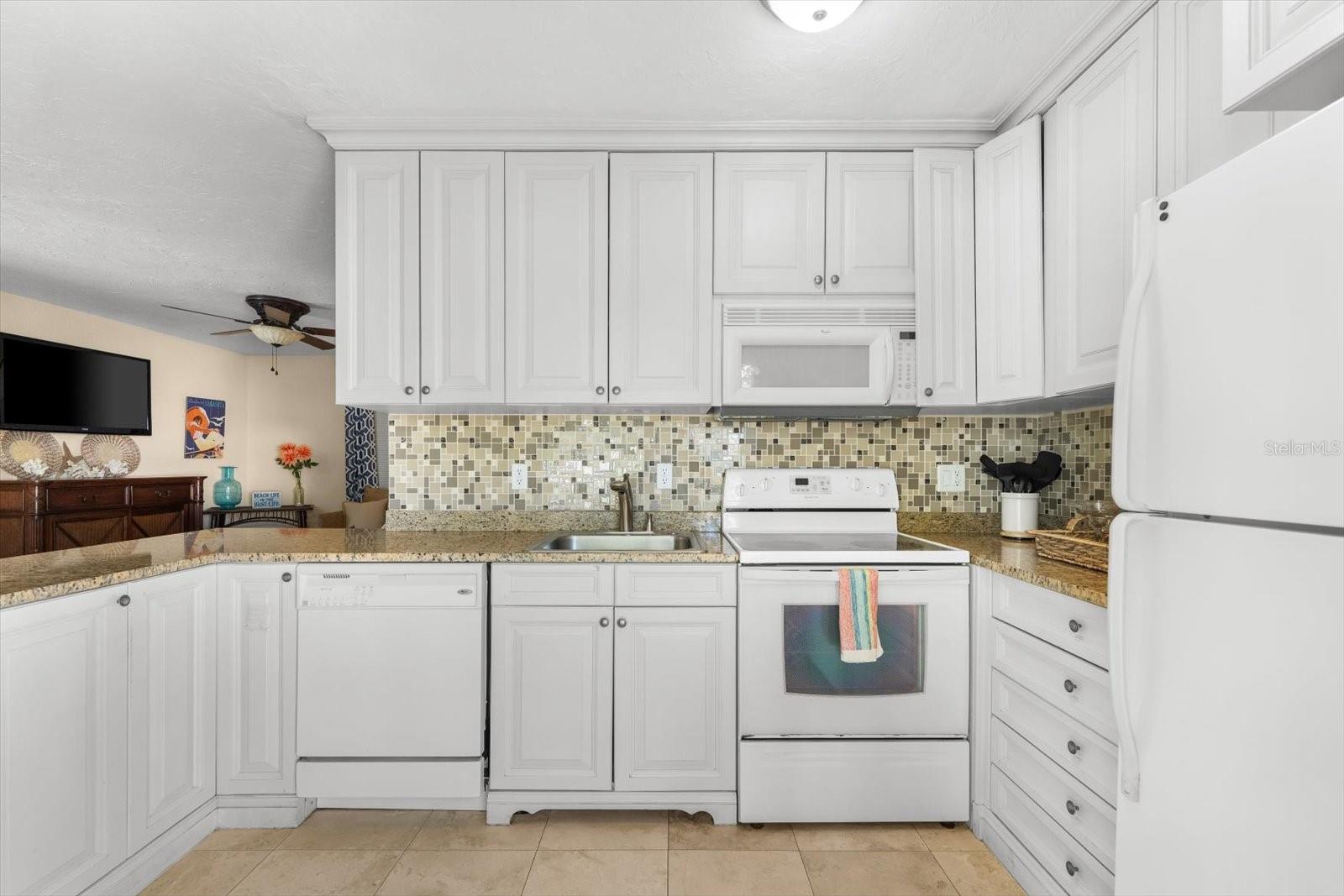 ISLAND REACH - Residential