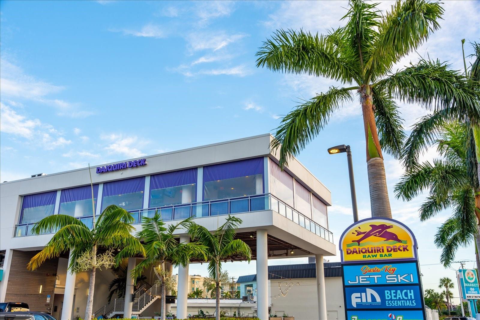 ISLAND REACH - Residential