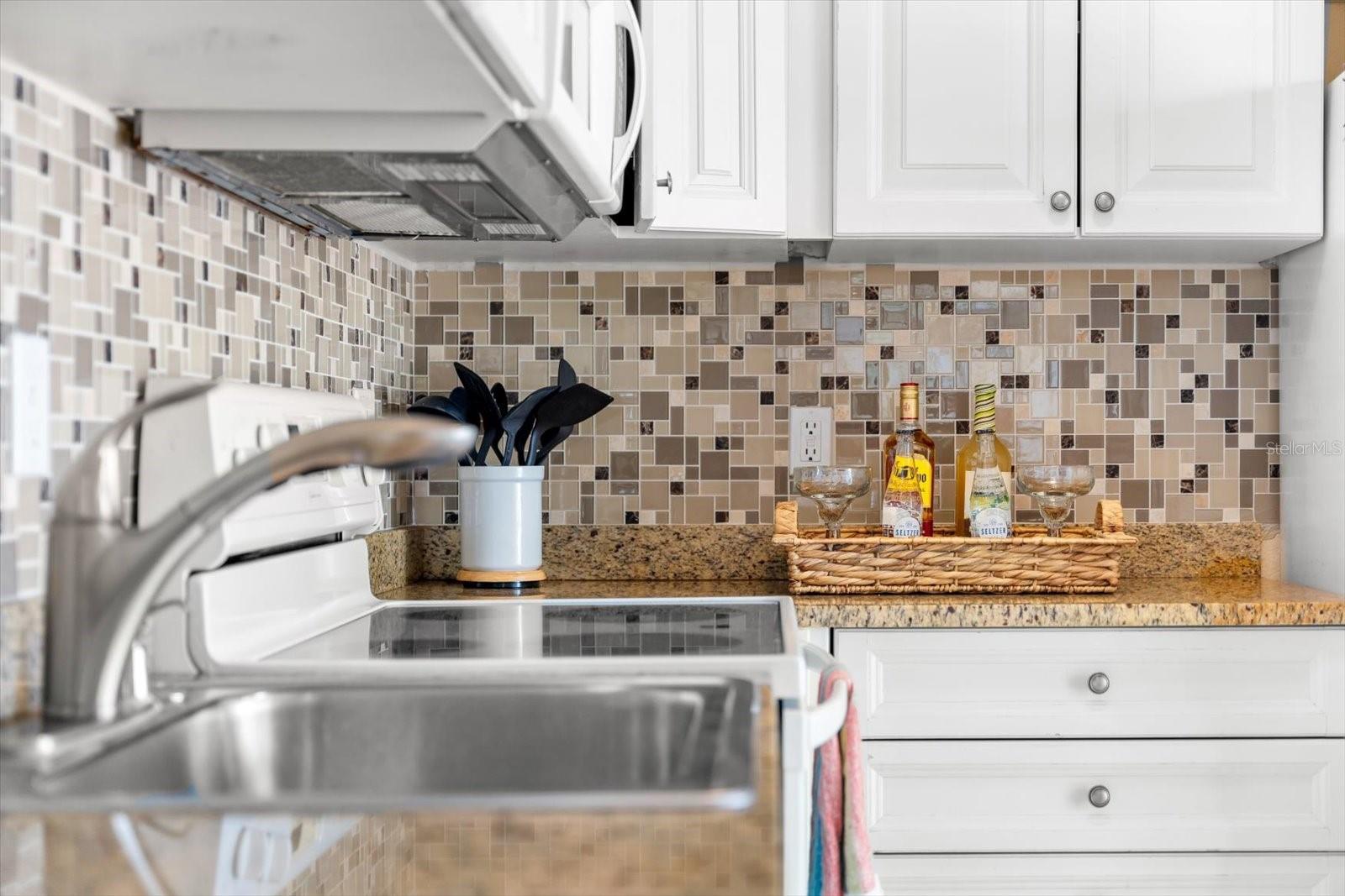 ISLAND REACH - Residential