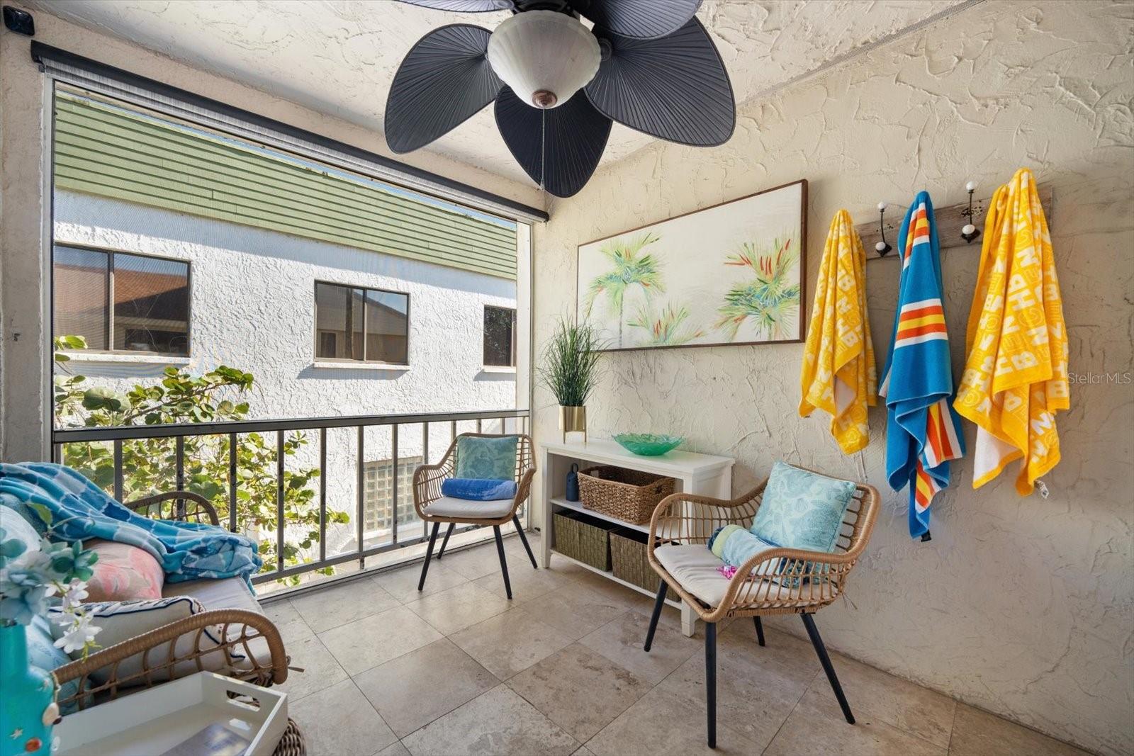 ISLAND REACH - Residential