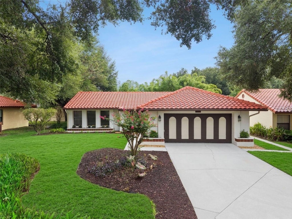 Photo of 8268 Burgos Court, Orlando, FL 32836 (MLS # O6438434)