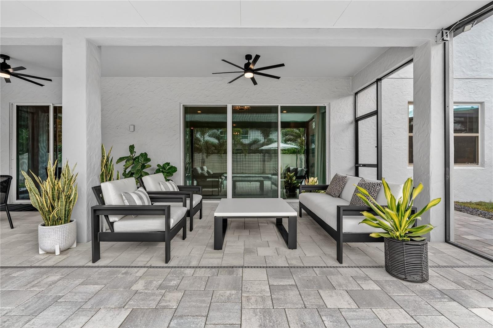 TWINWATERS - Residential