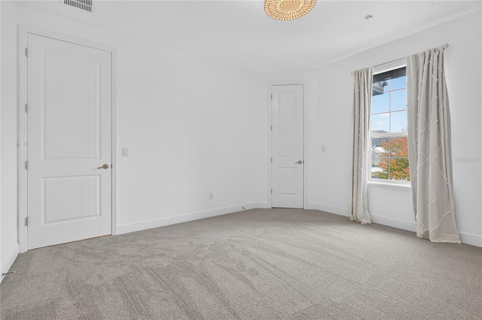 TWINWATERS - Residential