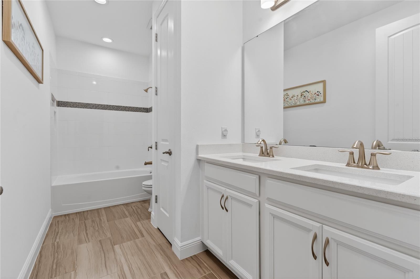 TWINWATERS - Residential