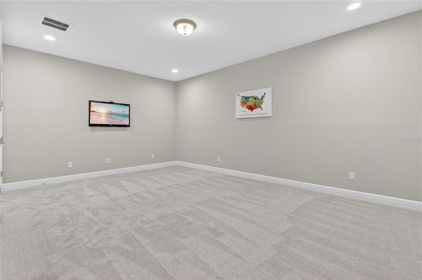 TWINWATERS - Residential