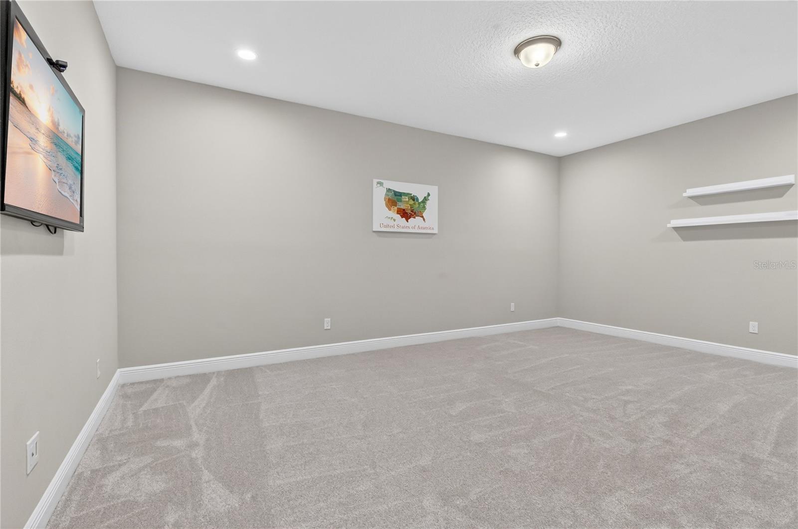 TWINWATERS - Residential