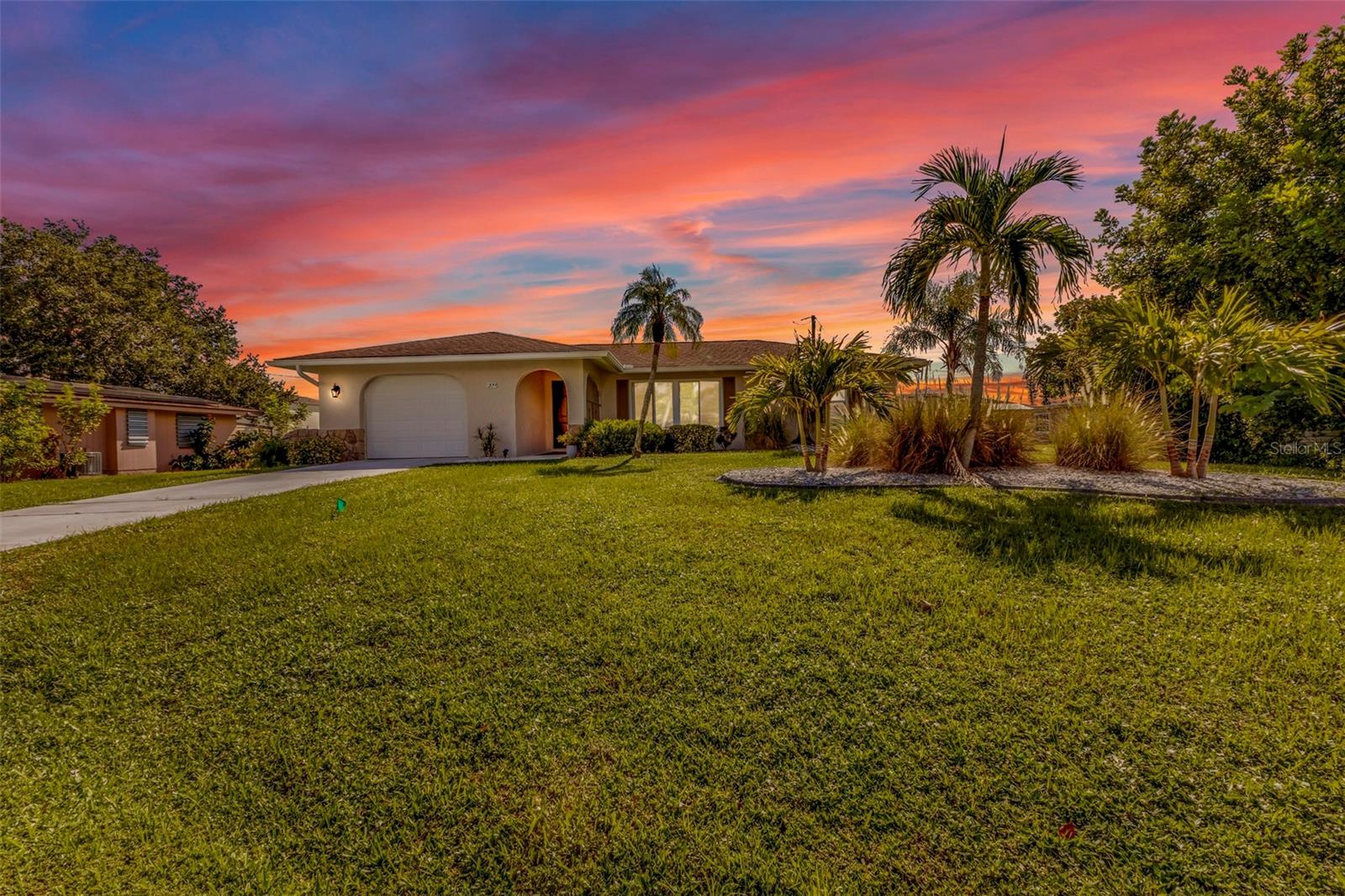 209 ROCKWOOD STREET NW, PORT CHARLOTTE, FL, 33952 1 209 ROCKWOOD STREET NW