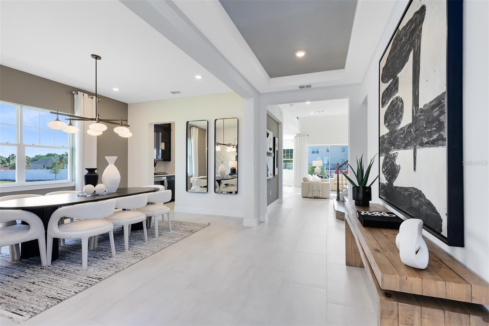 WINTER GROVE - Residential