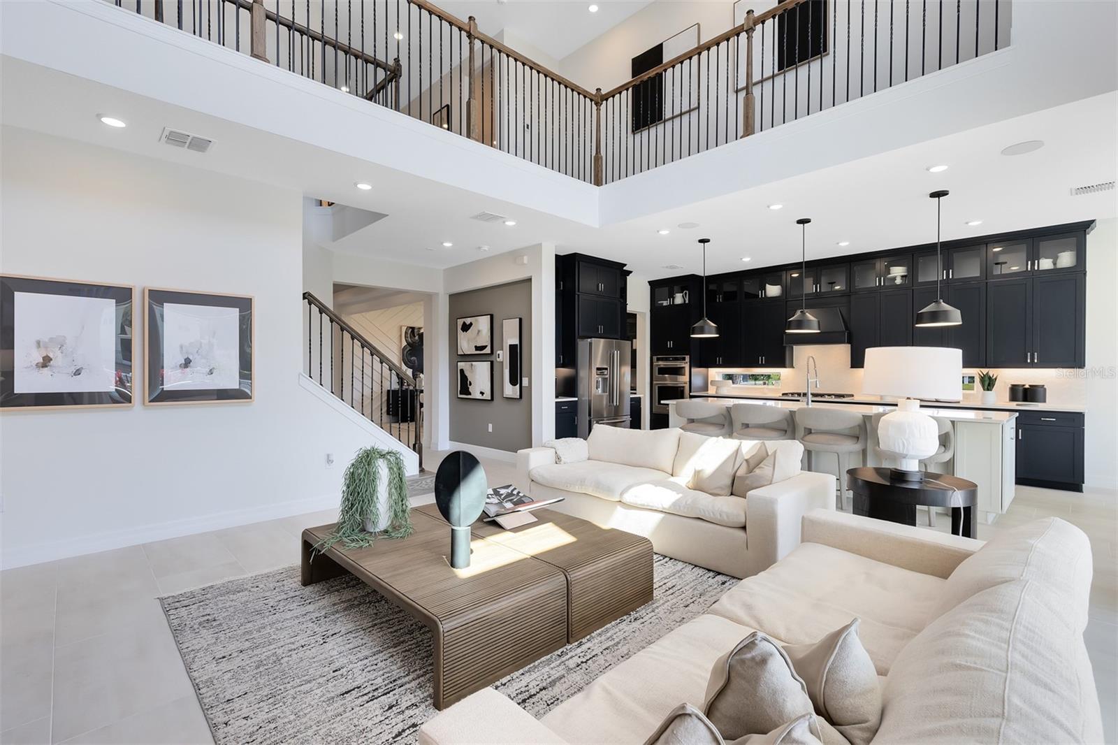 WINTER GROVE - Residential