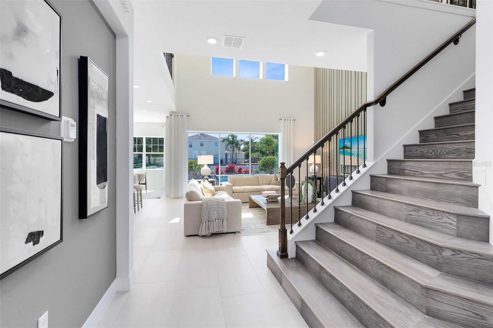 WINTER GROVE - Residential