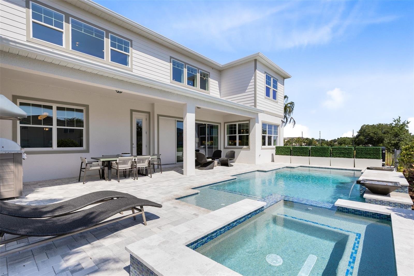 WINTER GROVE - Residential