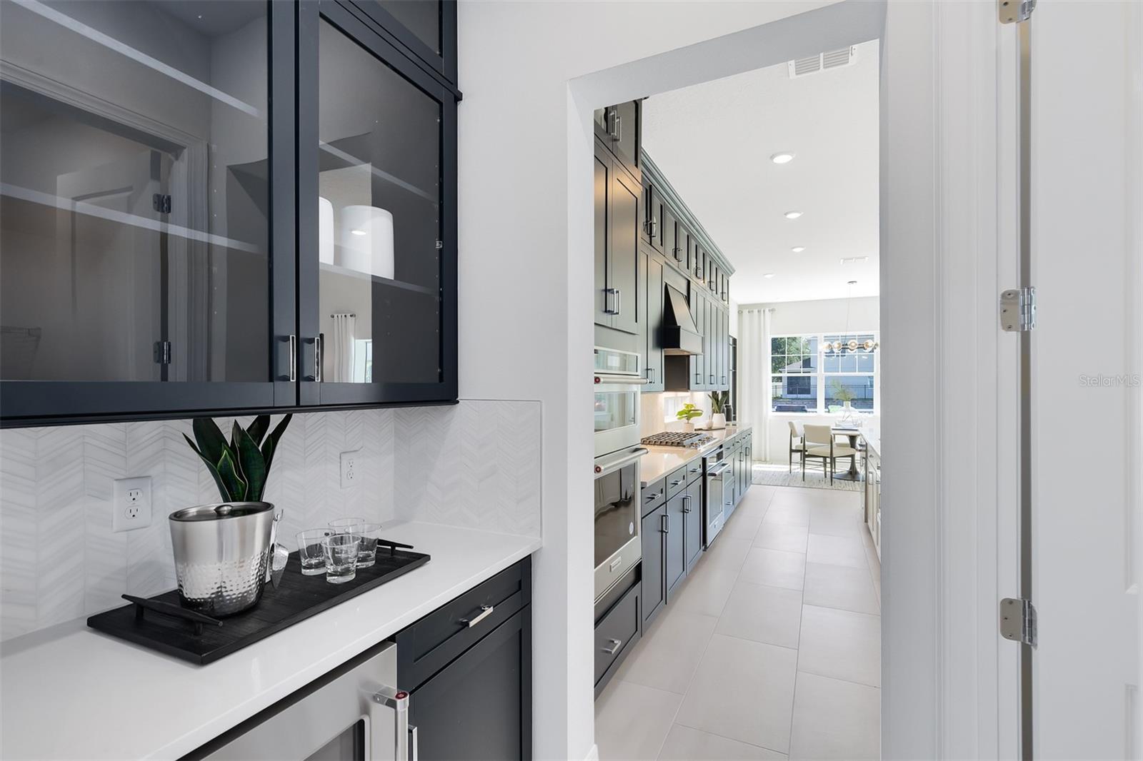 WINTER GROVE - Residential