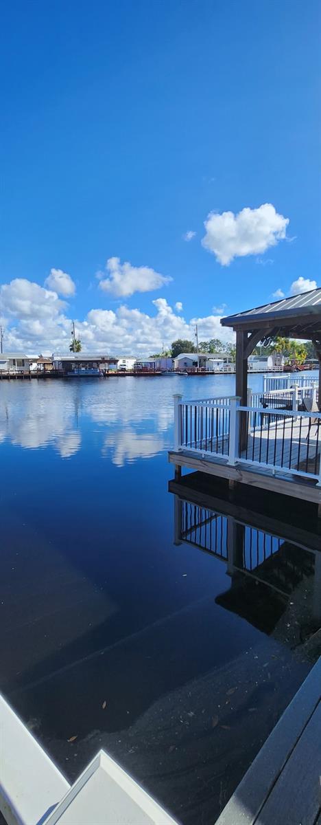 SHELTER COVE - Residential