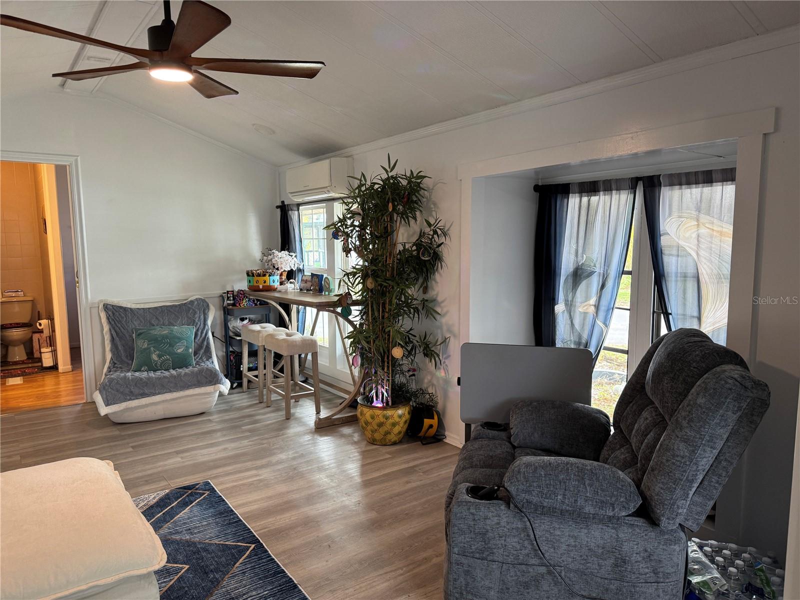 SHELTER COVE - Residential