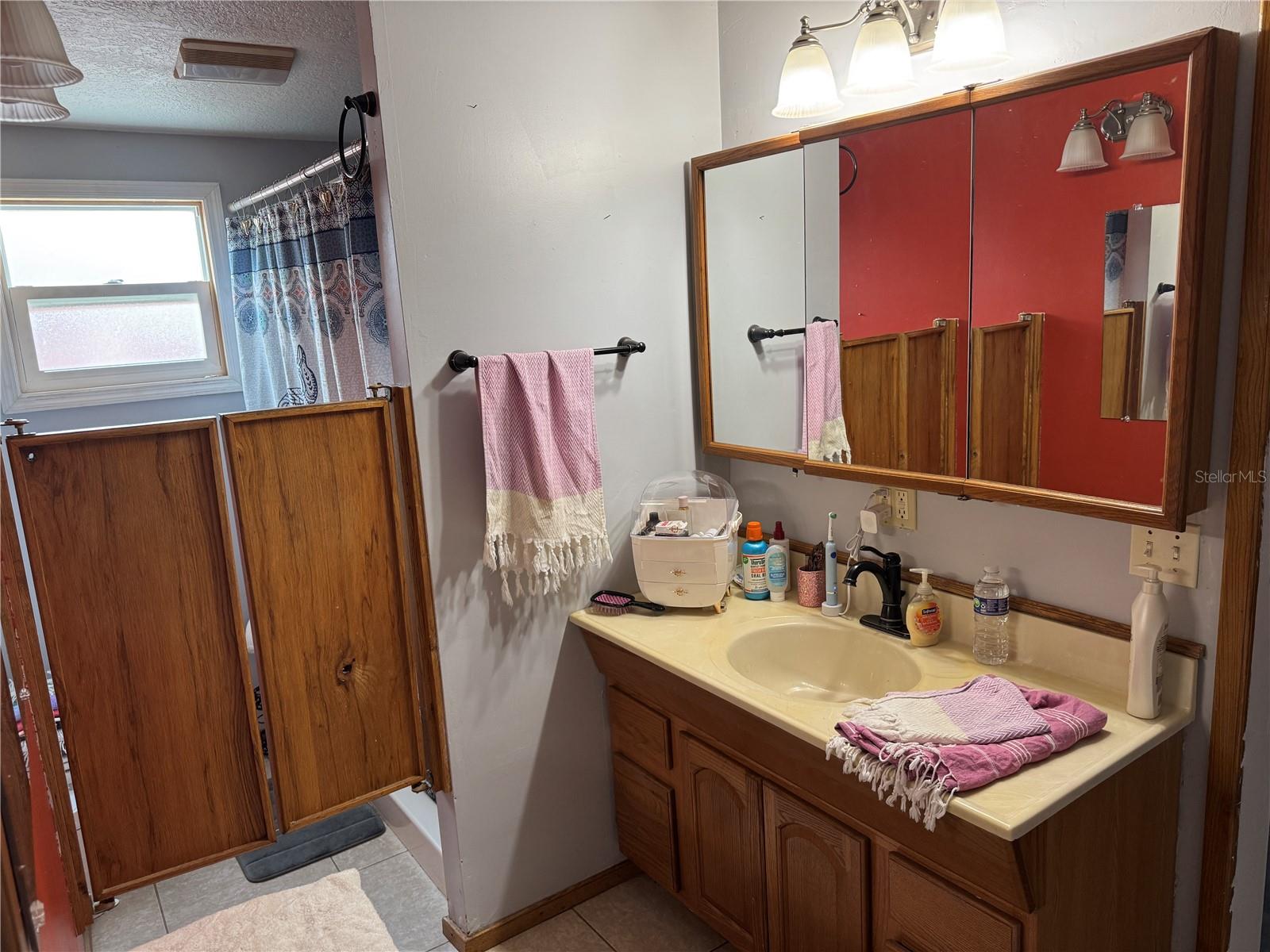 SHELTER COVE - Residential