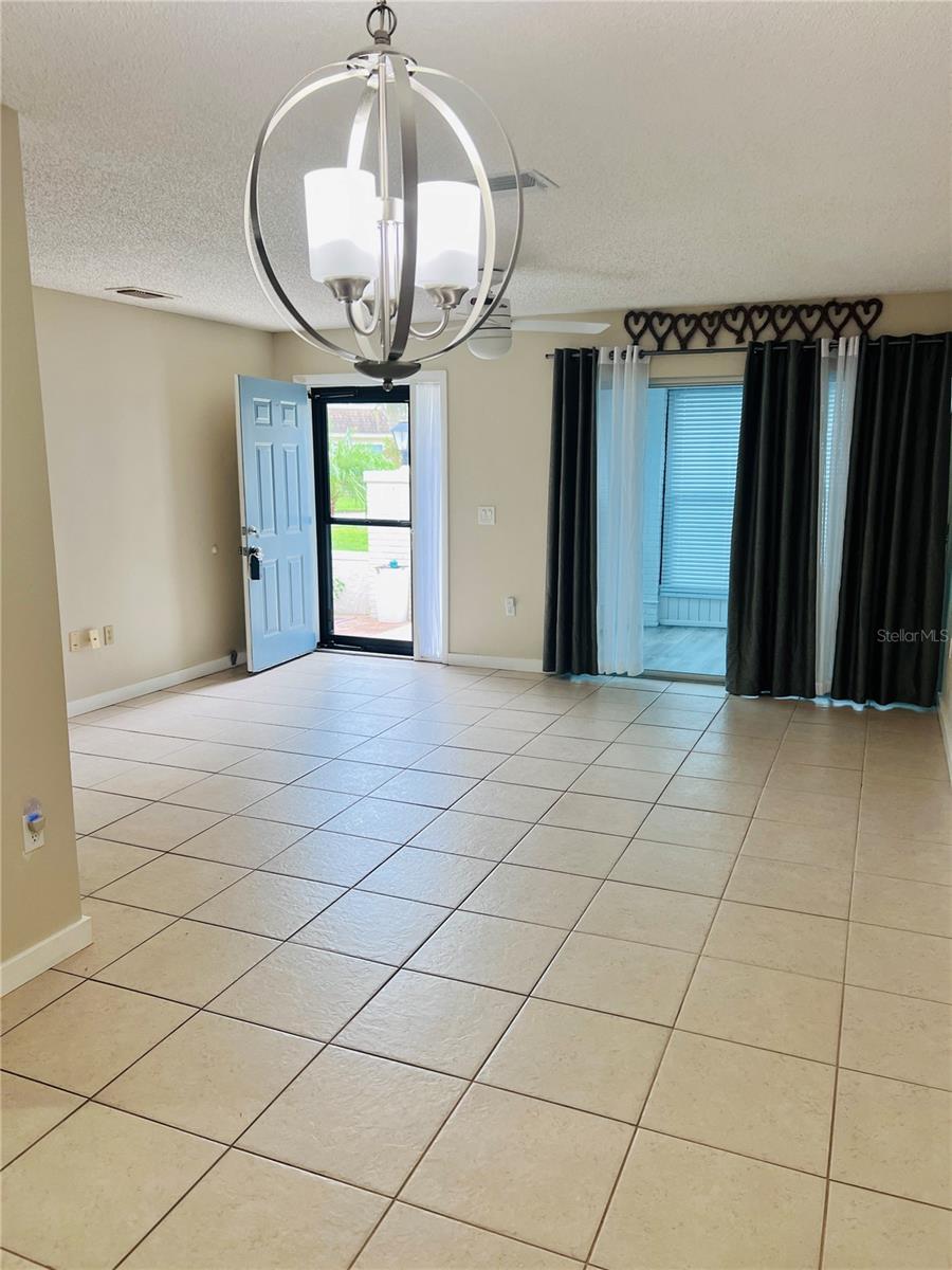 8141 BUGLE COURT 1