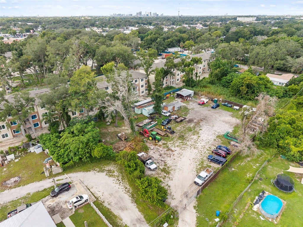 Photo of 4707 E Henry Avenue, Tampa, FL 33610 (MLS # TB8547378)