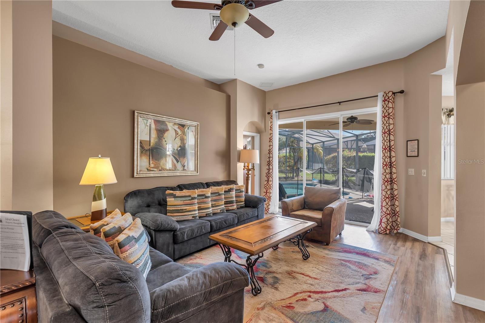 CALABAY PARC AT TOWER LAKE - Residential