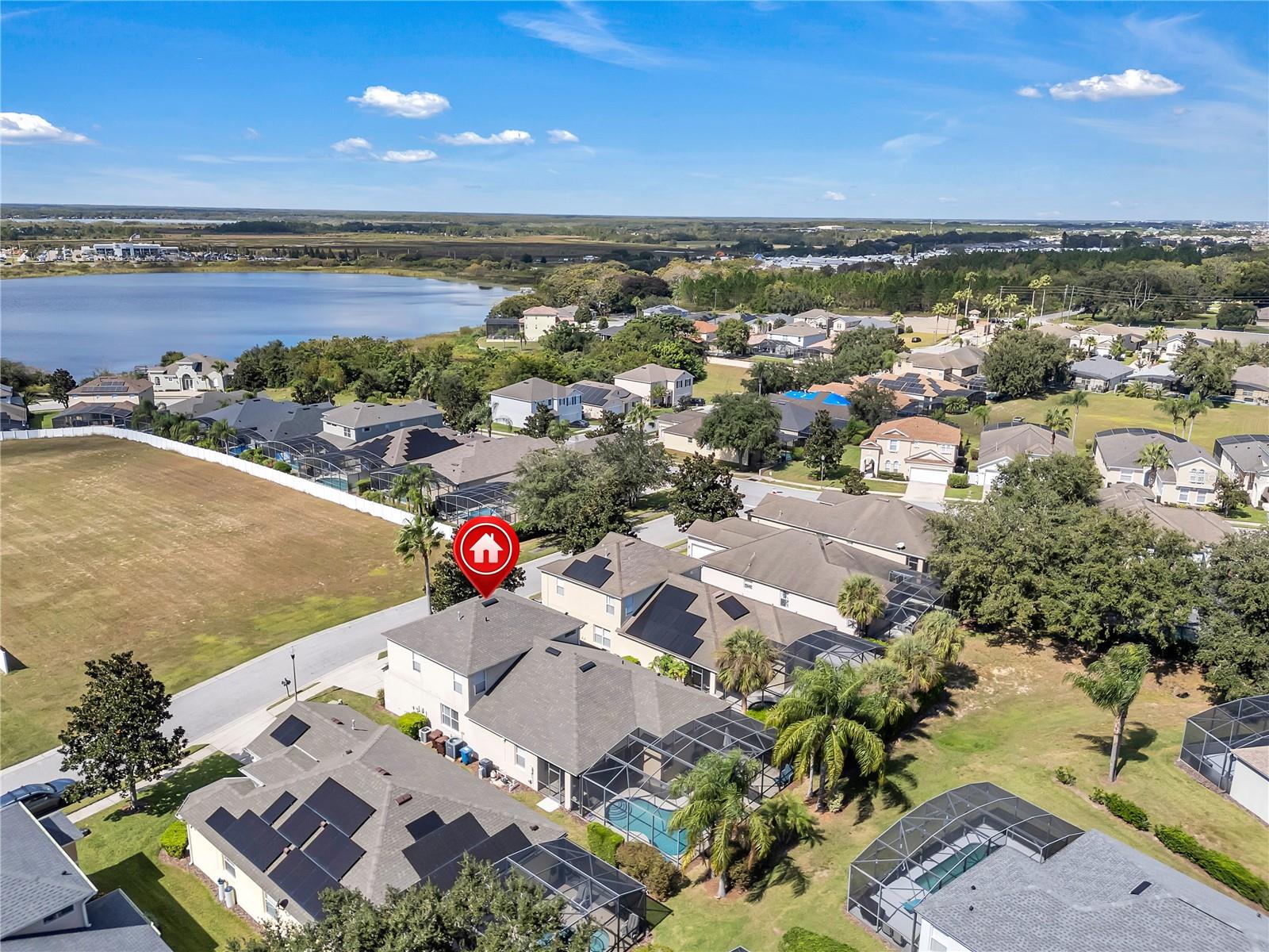 CALABAY PARC AT TOWER LAKE - Residential