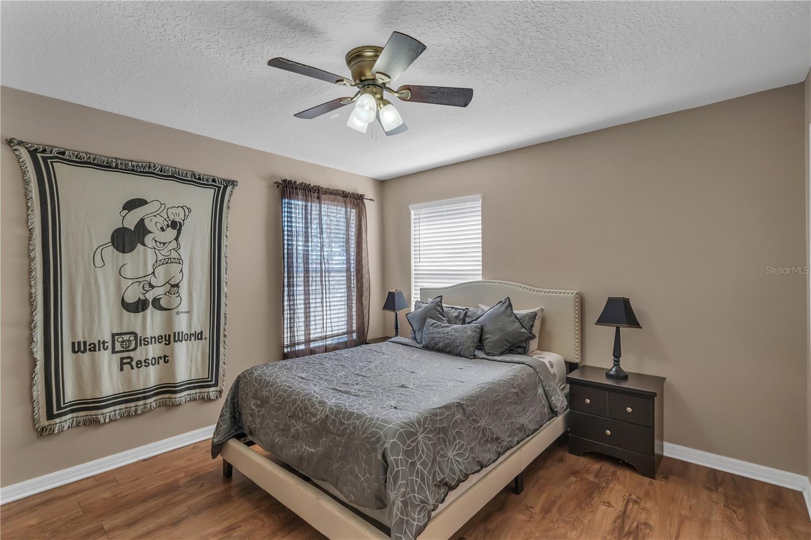 CALABAY PARC AT TOWER LAKE - Residential