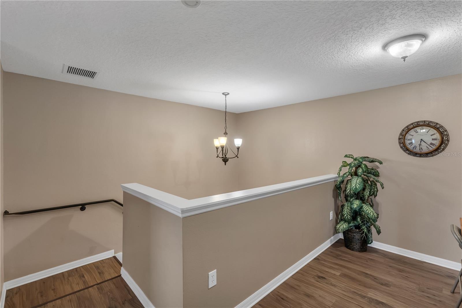 CALABAY PARC AT TOWER LAKE - Residential