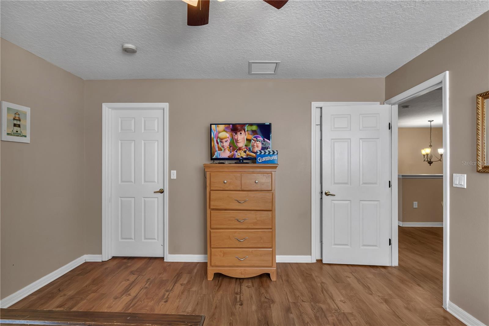 CALABAY PARC AT TOWER LAKE - Residential