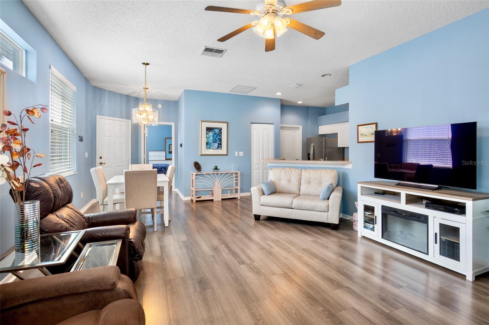 ACADIA CONDO - Residential