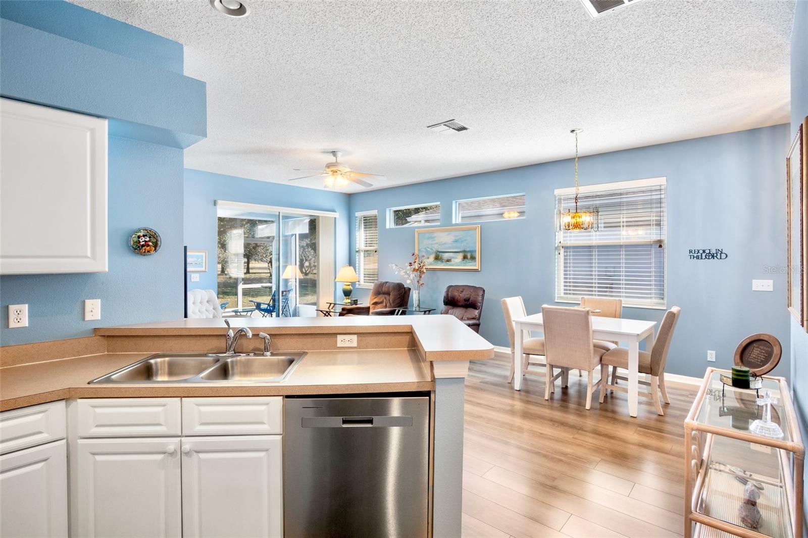 ACADIA CONDO - Residential