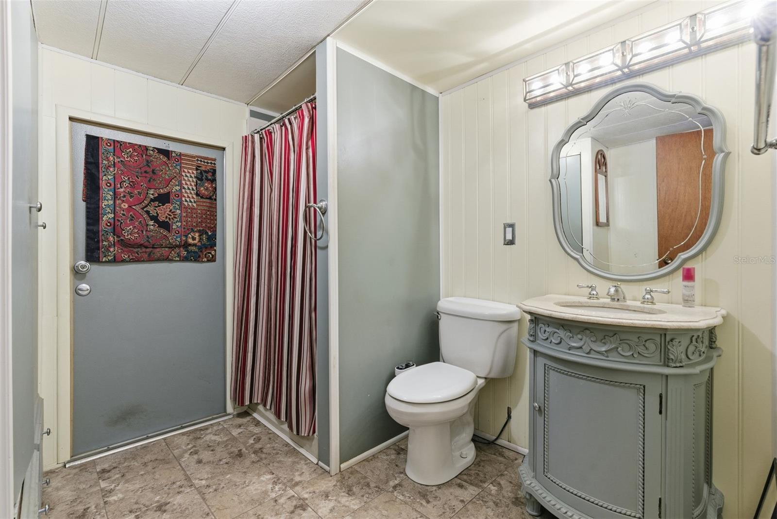 GREEN HILLS ESTATES - Residential