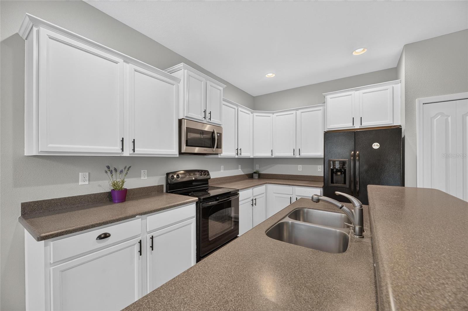 2637 WALDEN WOODS DRIVE